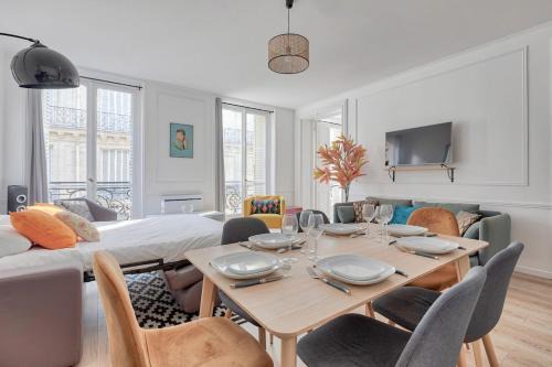 Joli appartement Champs Elysées - 6P