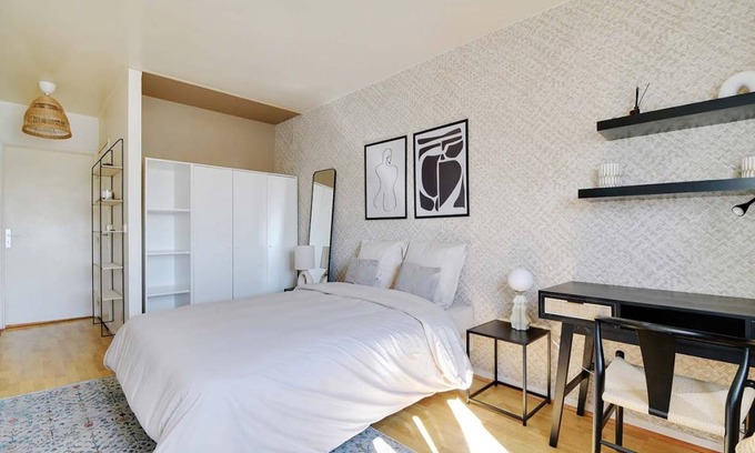 Puteaux Resort | 100 m² Private room ∙ 1 bedroom ∙ 5 guests