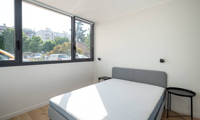 Clichy Resort | 135 m² Private room ∙ 1 bedroom ∙ 1 guest