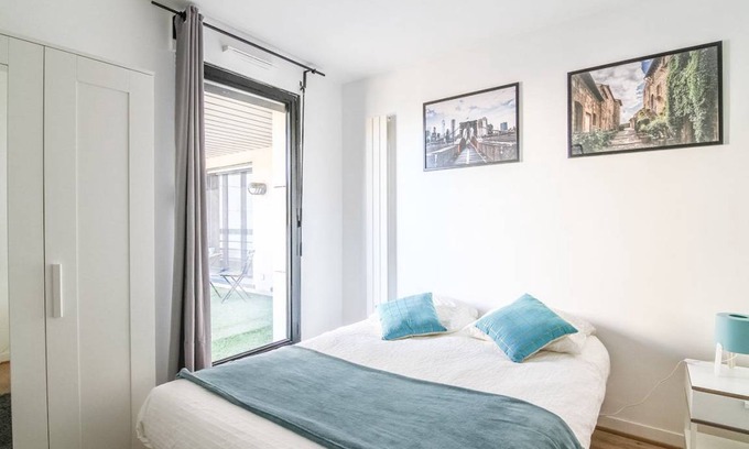 Rueil-Malmaison Resort | 136 m² Private room ∙ 1 bedroom ∙ 6 guests