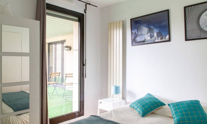 Rueil-Malmaison Resort | 136 m² Private room ∙ 1 bedroom ∙ 6 guests