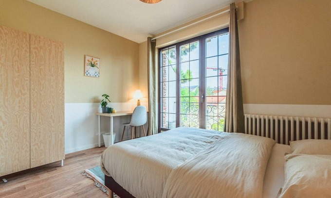 Villejuif Resort | 176 m² Private room ∙ 1 bedroom ∙ 1 guest