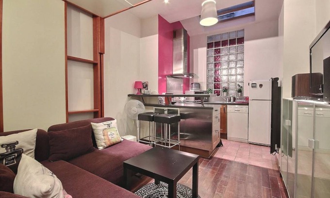 Quartier de la Folie-Mericourt Apartment | 18 m² Apartment ∙ 2 guests