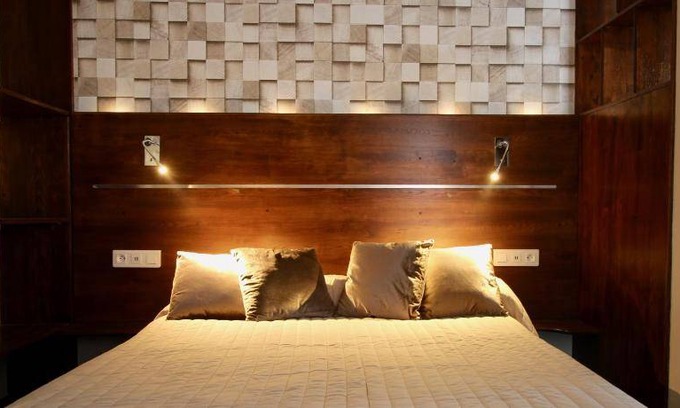 20th Arrondissement Hotel | 18 m² Hotel ∙ 6 guests