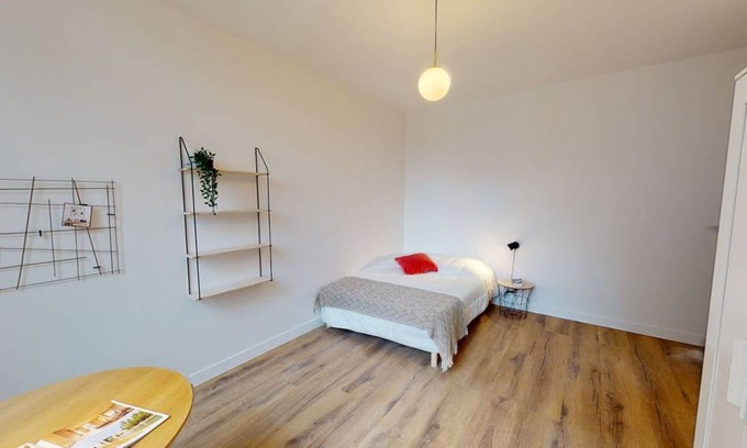 Asnieres-sur-Seine Resort | 222 m² Private room ∙ 1 bedroom ∙ 1 guest