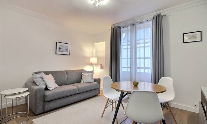 Marais Apartment | 24 m² Apartment ∙ 2 guests