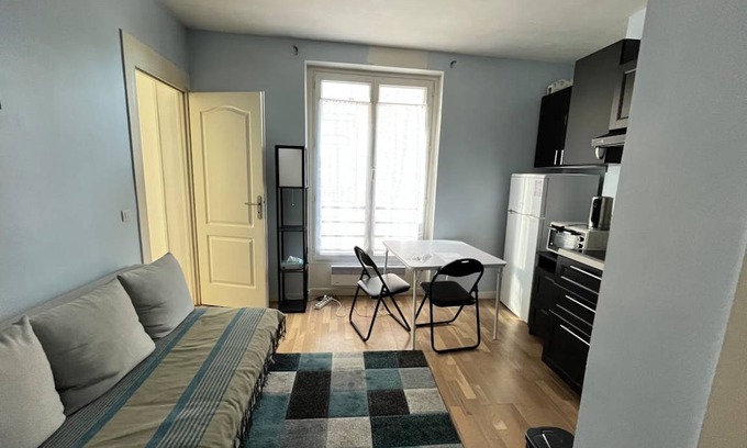 Porte de Clichy Apartment | 25 m² Apartment ∙ 1 bedroom ∙ 1 guest