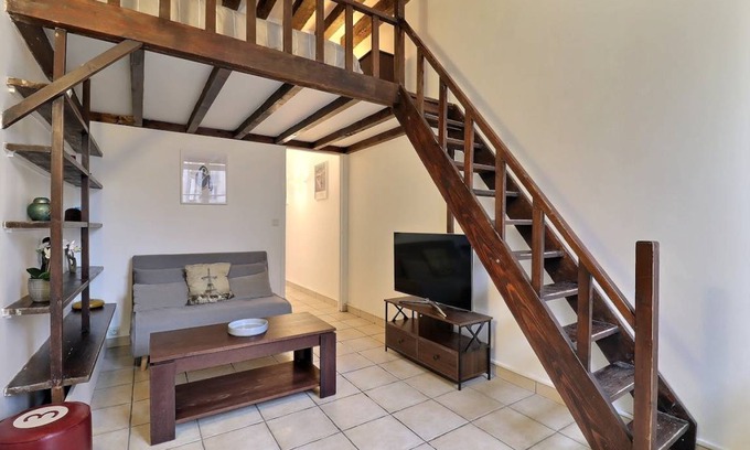 Archives Apartment | 25 m² Apartment ∙ 1 bedroom ∙ 2 guests
