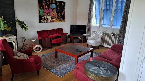 Ormesson-sur-Marne Bed & Breakfast | 25 m² Bed and breakfast ∙ 2 guests