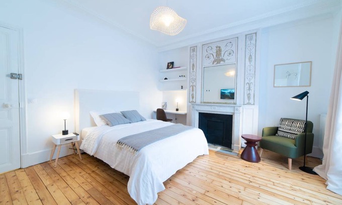 Grenelle Resort | 250 m² Private room ∙ 1 bedroom ∙ 1 guest