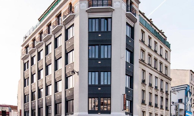 Quartier de la Folie-Mericourt Hostel | 26 m² Hostel ∙ 127 guests
