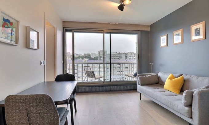 Quartier de la Folie-Mericourt Apartment | 28 m² Apartment ∙ 1 bedroom ∙ 2 guests
