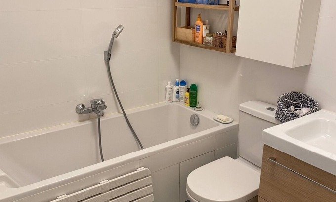 Saint-Fargeau Apartment | 3 Bedroom Apartment in Paris