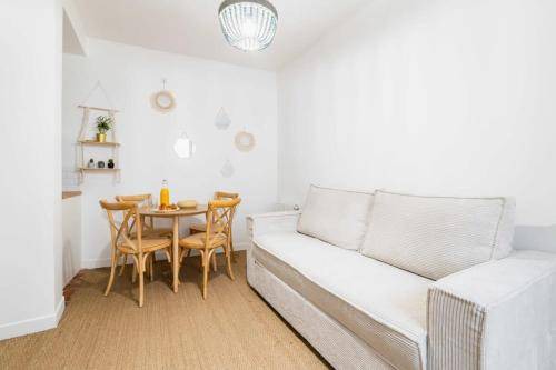 Belleville Apartment | 35 m² Apartment ∙ 1 bedroom ∙ 4 guests