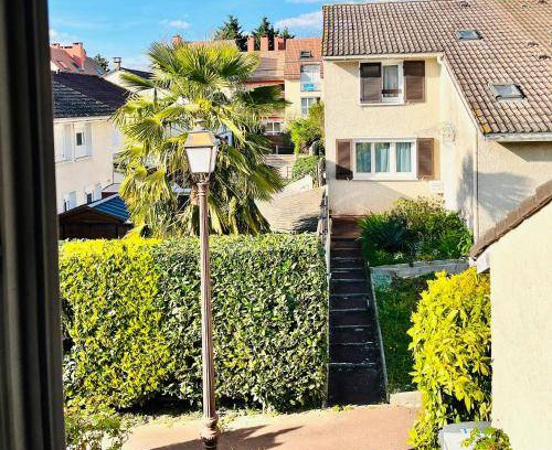 Roissy-en-France Bed & Breakfast | 35 m² Bed and breakfast ∙ 1 bedroom ∙ 6 guests
