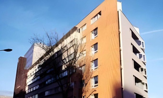 Montreuil Apartment | 38 m² Serviced apartment ∙ 127 guests