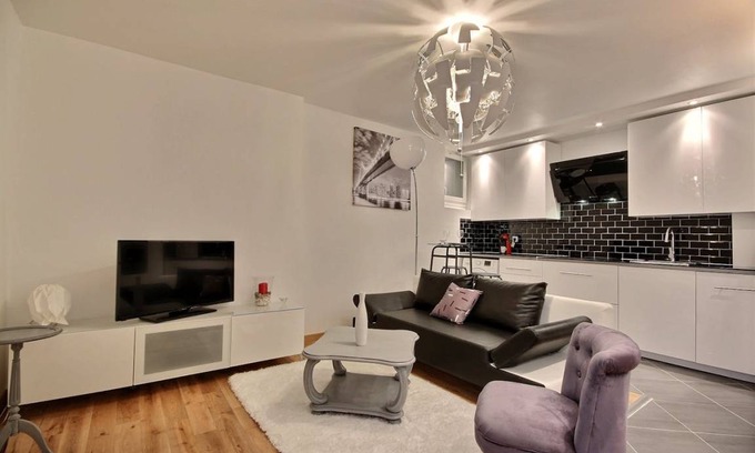 3rd Arrondissement Apartment | 40 m² Apartment ∙ 1 bedroom ∙ 2 guests