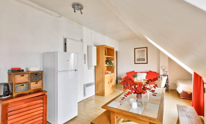 Archives Apartment | 44 m² Apartment ∙ 1 bedroom ∙ 2 guests