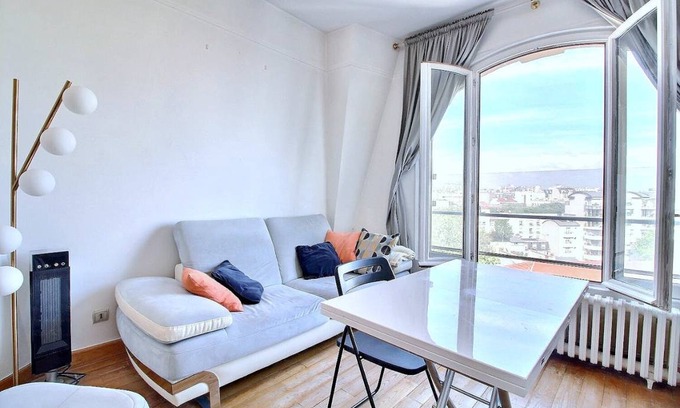 Grenelle Apartment | 45 m² Apartment ∙ 1 bedroom ∙ 2 guests