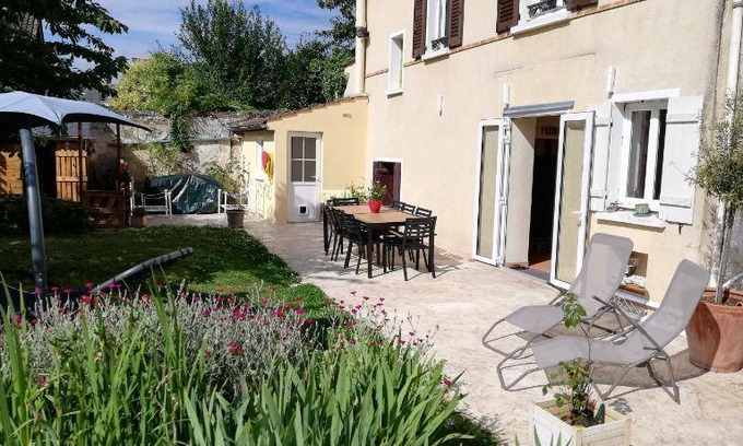 Saint-Germain-sur-Morin Bed & Breakfast | 50 m² Bed and breakfast ∙ 8 guests