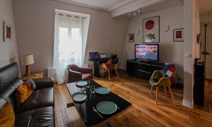 Necker Apartment | 62 m² Apartment ∙ 2 bedrooms ∙ 4 guests
