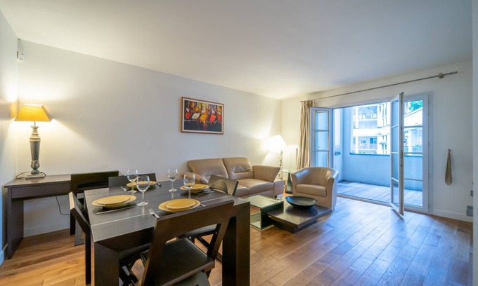 Faubourg de l'Arche Apartment | 63 m² Apartment ∙ 2 bedrooms ∙ 4 guests