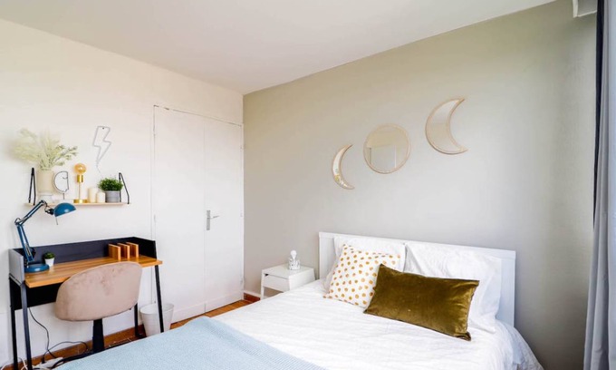 Saint-Lambert Resort | 75 m² Private room ∙ 1 bedroom ∙ 4 guests