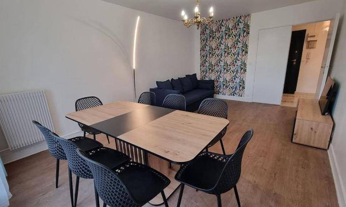 Neuilly-sur-Marne Apartment | 83 m² Apartment ∙ 3 bedrooms ∙ 9 guests