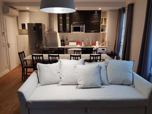 Vignerons Apartment | 88 m² Apartment ∙ 3 bedrooms ∙ 14 guests