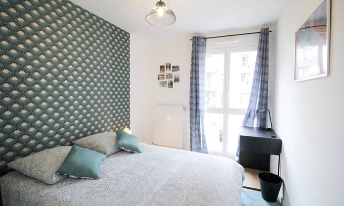 Clichy Resort | 90 m² Private room ∙ 1 bedroom ∙ 5 guests