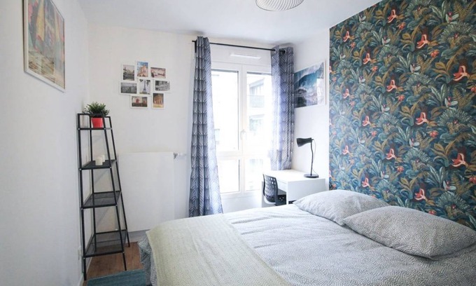 Clichy Resort | 90 m² Private room ∙ 1 bedroom ∙ 5 guests