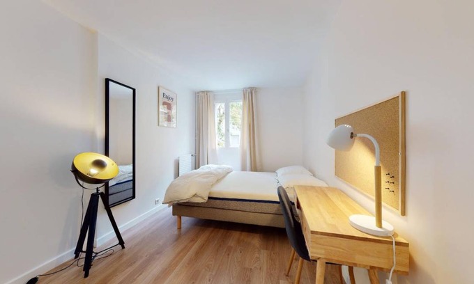 Asnieres-sur-Seine Resort | 95 m² Private room ∙ 1 bedroom ∙ 2 guests