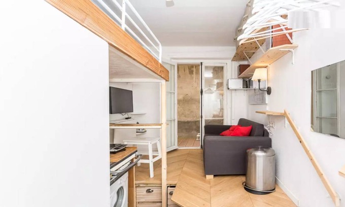 17th Arrondissement Apartment | Apartment ∙ 1 guest