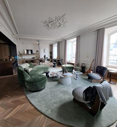 Quartier de la Place-Vendome Apartment | APPARTEMENT PLACE VENDÔME PARIS 1er RIVE DROITE