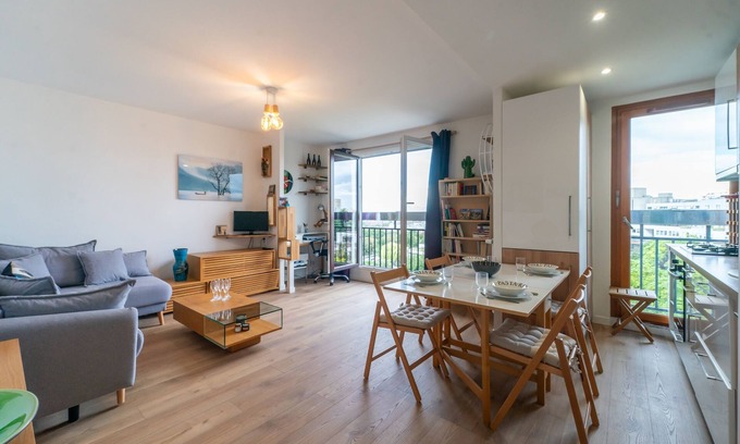 Amerique Apartment | Blue Light - Appt pour 4p, Paris
