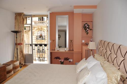 Chaillot Apartment | Champs Elysees Executive Apartment