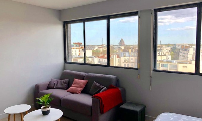 12th Arrondissement Apartment | Charming and bright apt near Bois de Vincennes