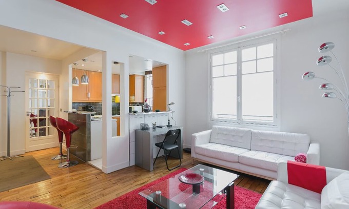 Grenelle Apartment | Charming Eiffel tower apartment
