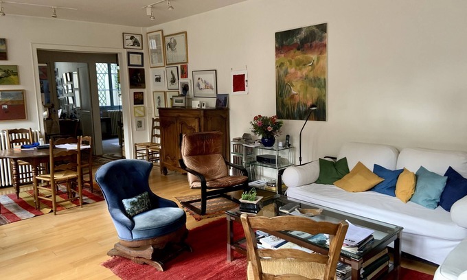 Plaisance Apartment | Charming Paris apartment close to transportation. Includes outdoor terrasse.