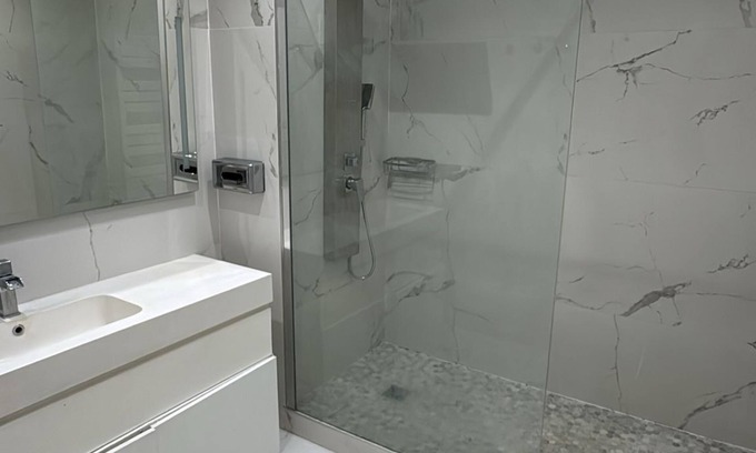 La Varenne Saint-Hilaire Apartment | Cosy F2 in Saint-Maur-des-Fossés