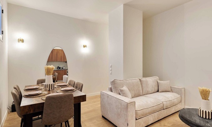 Amerique Apartment | Elegant Apartment AC – Buttes-Chaumont