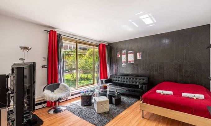 16th Arrondissement Apartment | GuestReady - Airy Studio with Courtyard View