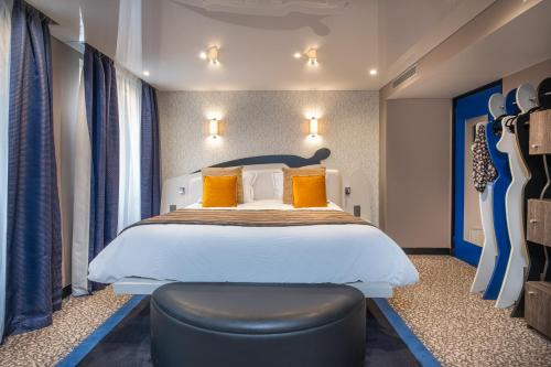 Enfants-Rouges Hotel | Hôtel Du Vieux Saule