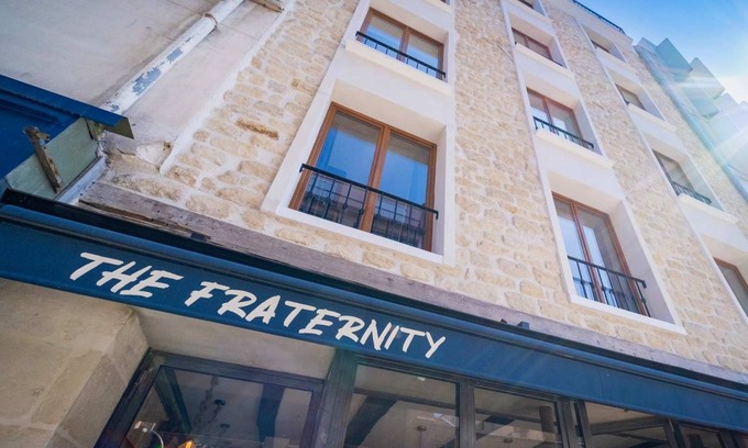 Quartier de la Folie-Mericourt Hostel | Hostel ∙ 8 guests