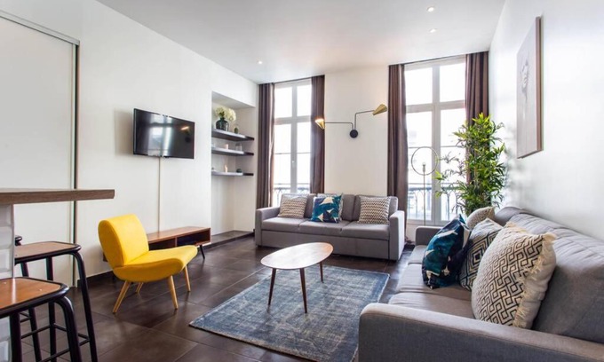 Strasbourg -Saint-Denis Apartment | HSH Magnifique Appartement Clery Sentier