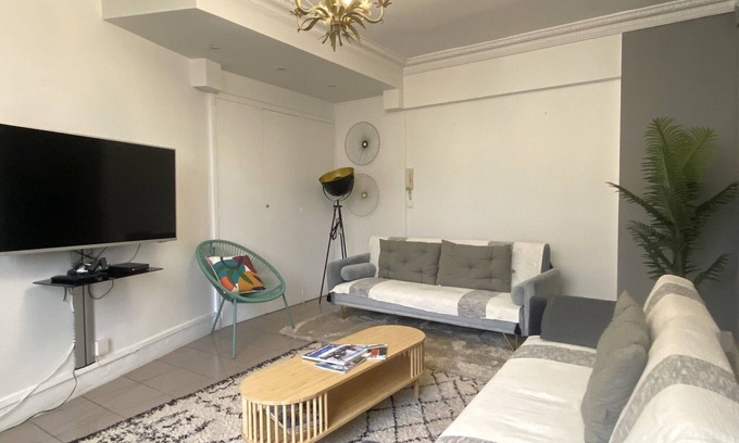 Faubourg-du-Roule Apartment | L'appartement des Champs Elysées