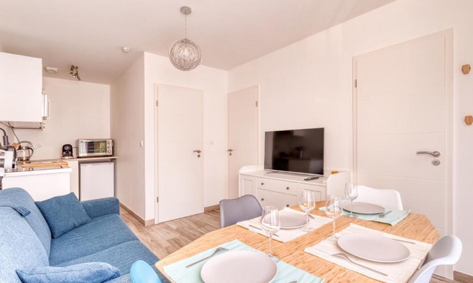 Noisy-le-Grand Apartment | L'ESCAPADE entre DISNEY et PARIS
