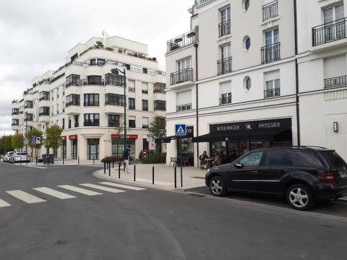 Chessy Apartment | Le Debussy 5 personnes, lit bébé, balcon, parking privé gratuit
