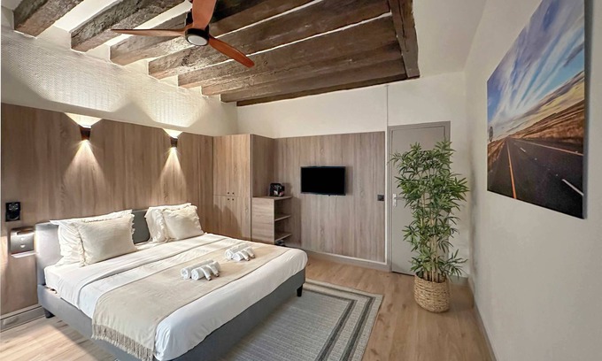 Arts-et-Metiers Apartment | Le Marais: Studio for 3 people