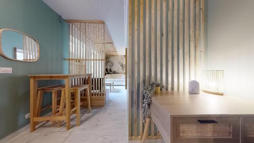 Clichy Apartment | Le Vert Neuilly - 10mn Paris